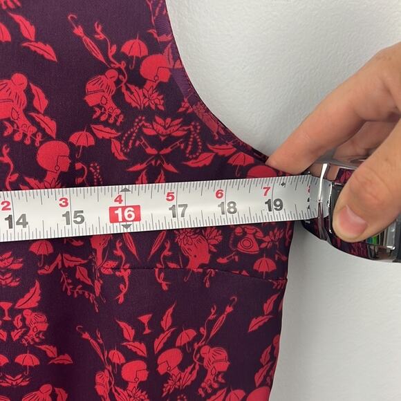 CAbi cameo plum sleeveless blouse style 3258 size medium - Picture 6 of 9